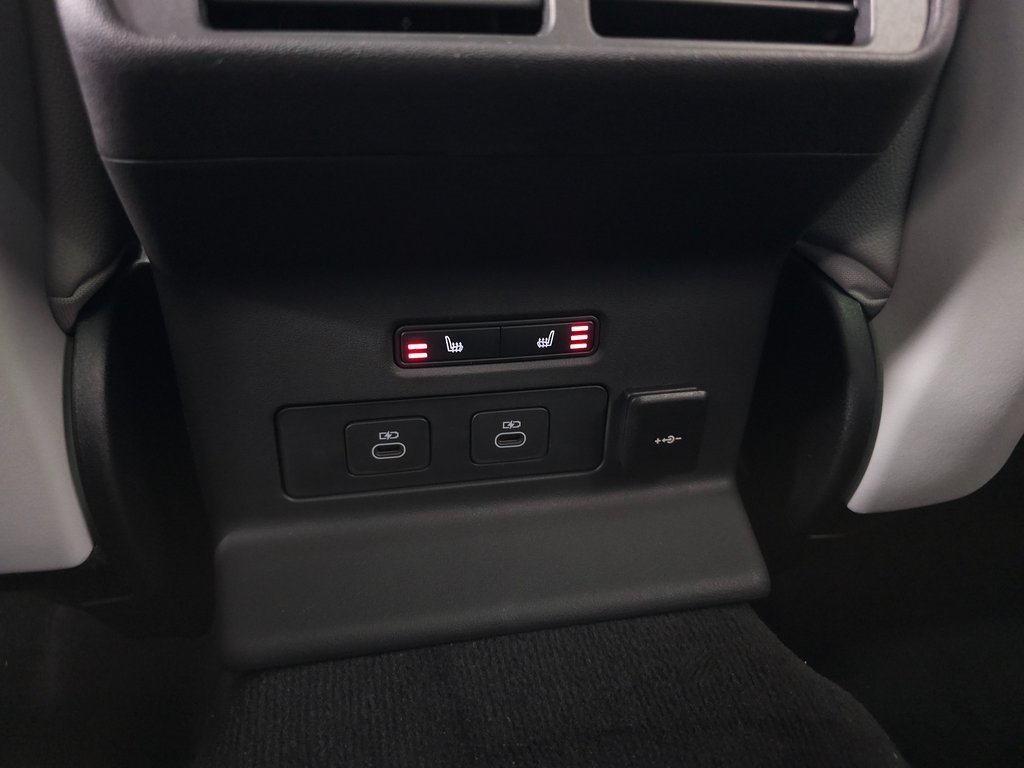 2026 LAND ROVER RANGE ROVER VELAR - Image 33