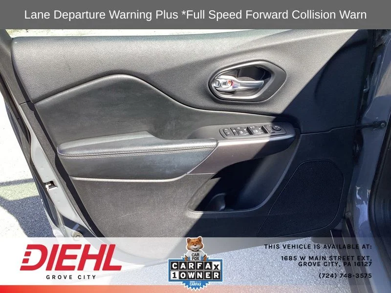 Used 2020 Gray Jeep Latitude Plus image 19