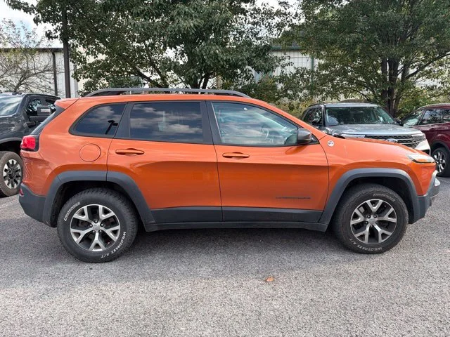 Used 2015 Orange Jeep Trailhawk image 2