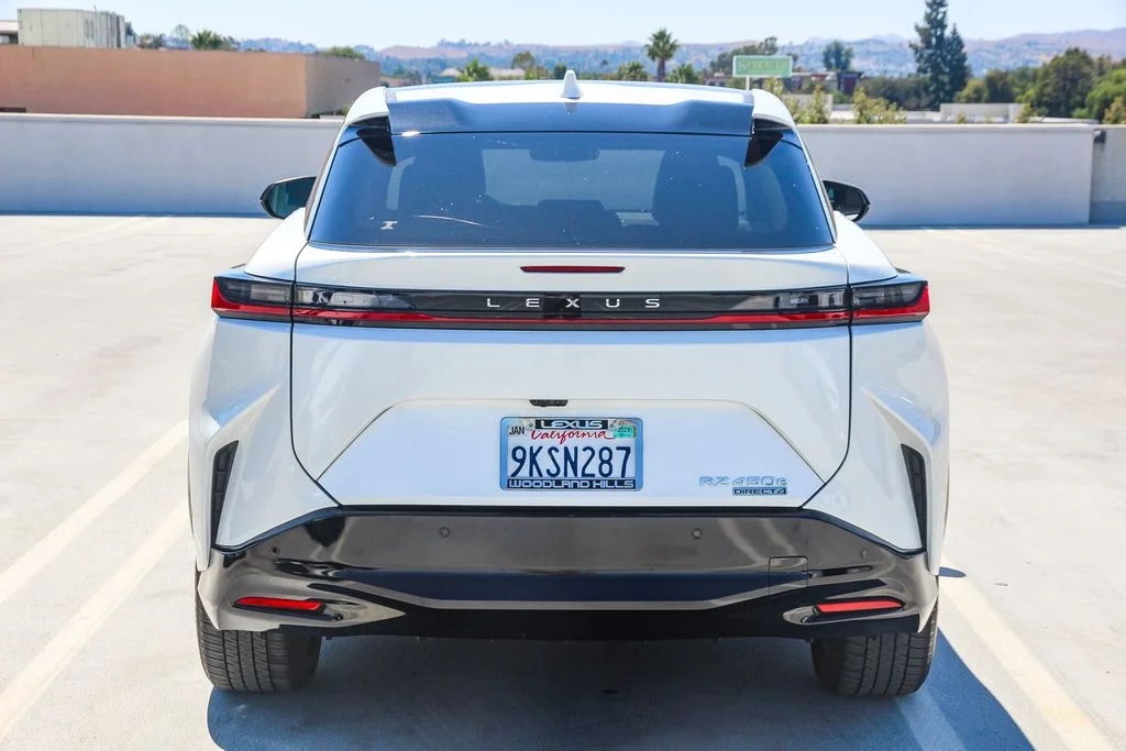 Used 2023 White Lexus 450e Premium image 5