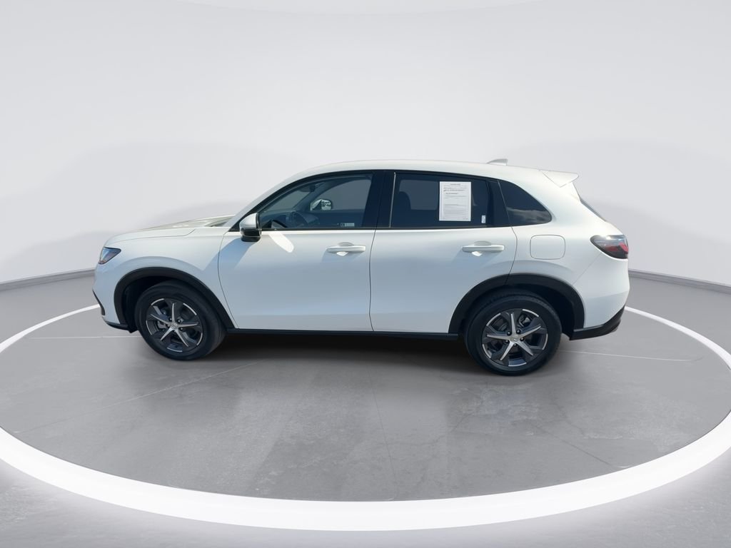 Used 2023 White Honda EX-L image 5