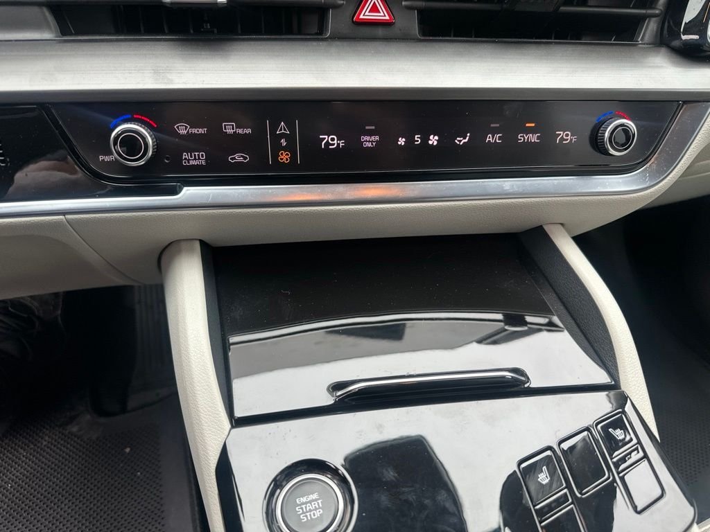 Used 2024 Black Kia EX image 21