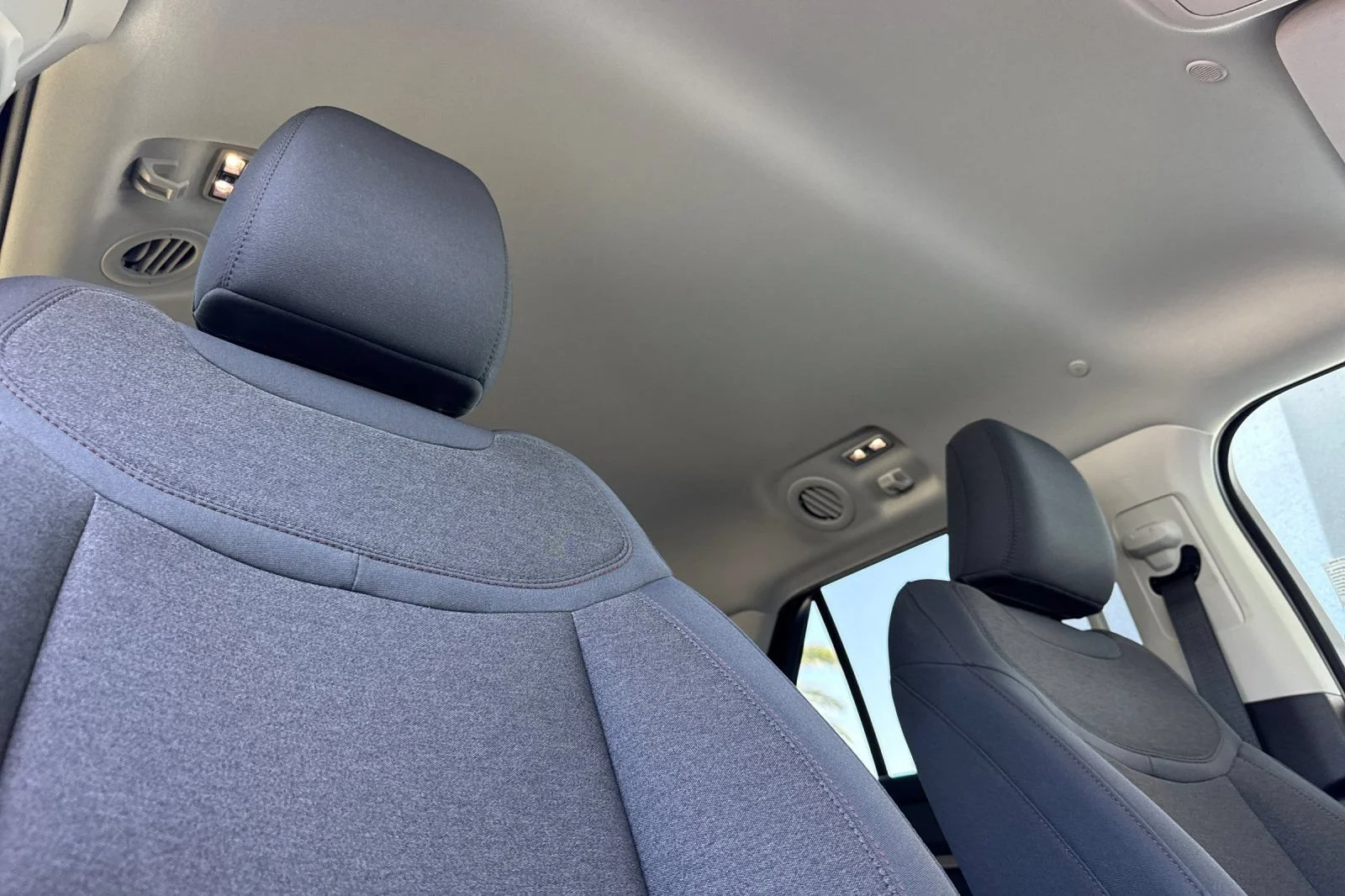 Used 2025 White Ford Active image 19
