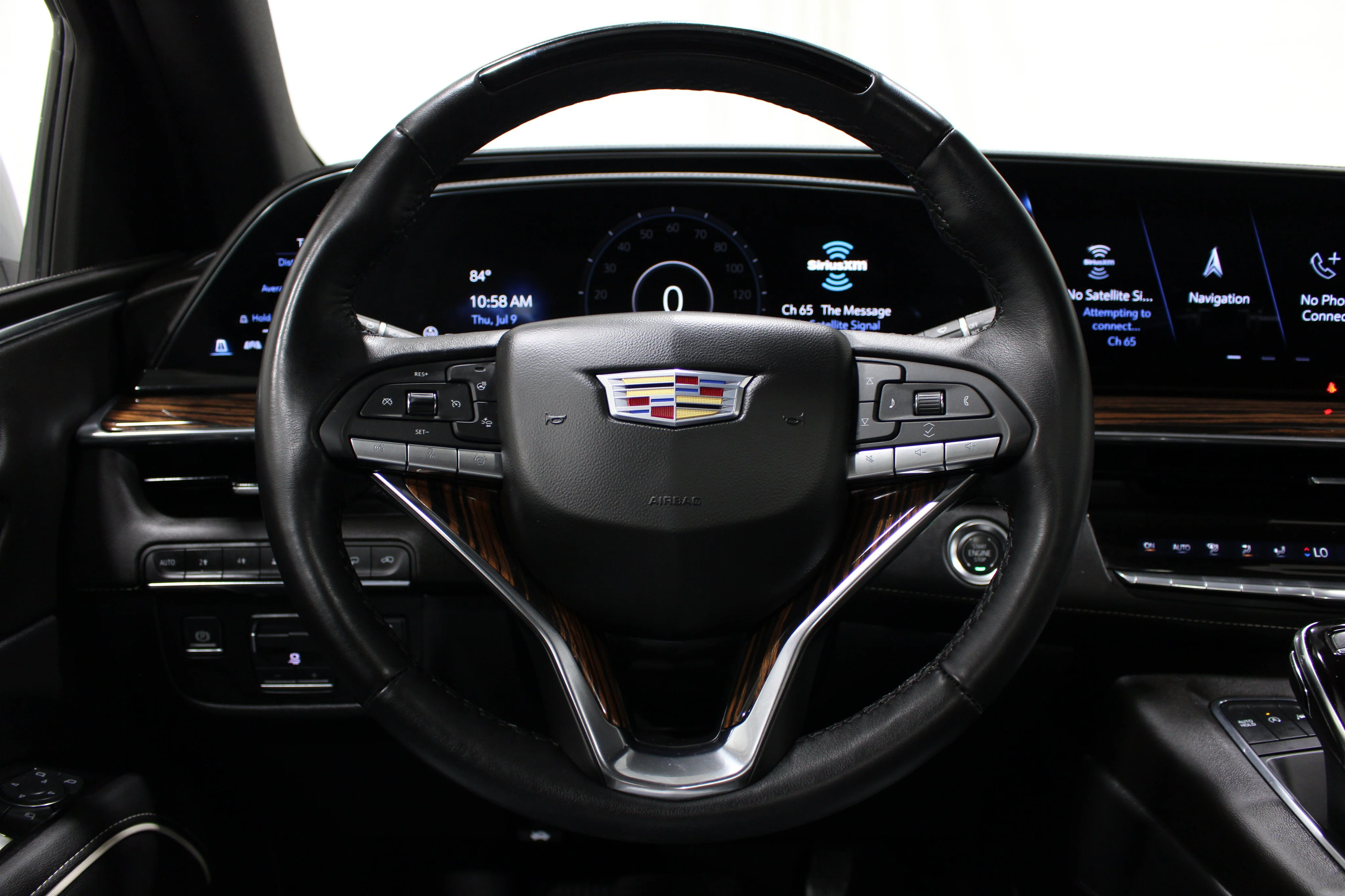 2024 Cadillac Escalade Premium Luxury - Photo 11