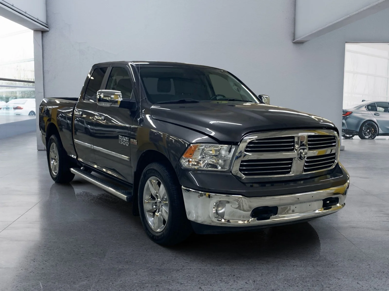 Used 2017 Gray Ram Big Horn * Available Until Exported to USA * image 7