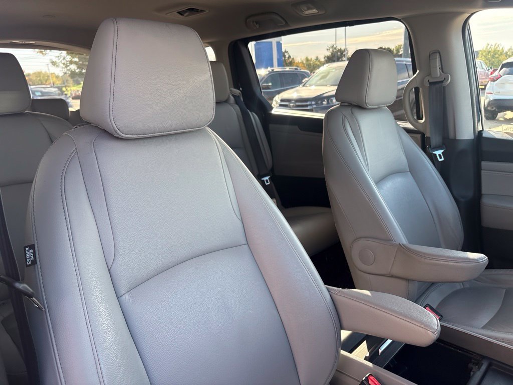Used 2021 Blue Honda EX-L image 28