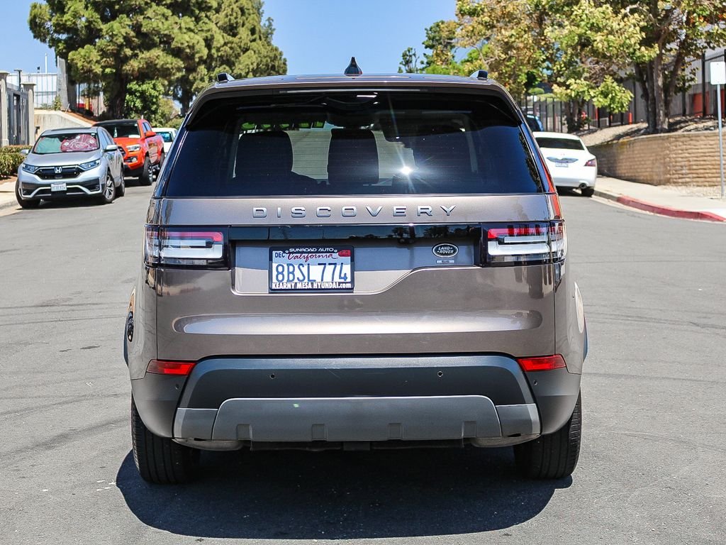 Used 2017 Brown Land Rover SE image 8