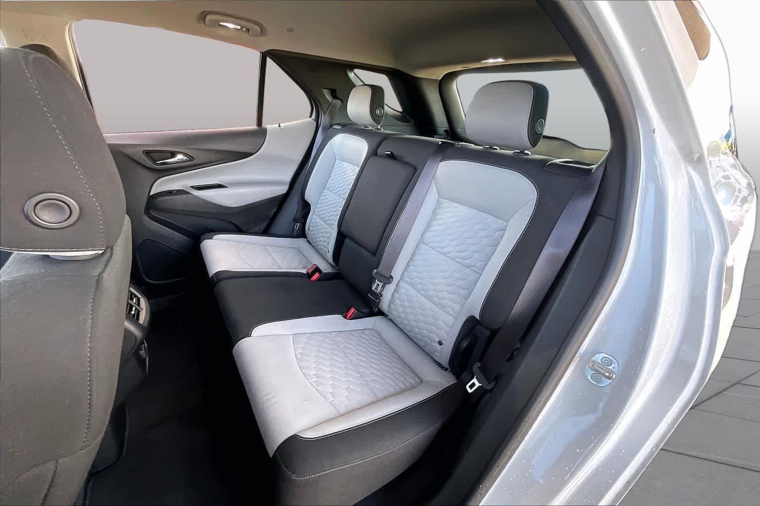 Used 2018 SUMMIT WHITE Chevrolet LS image 20