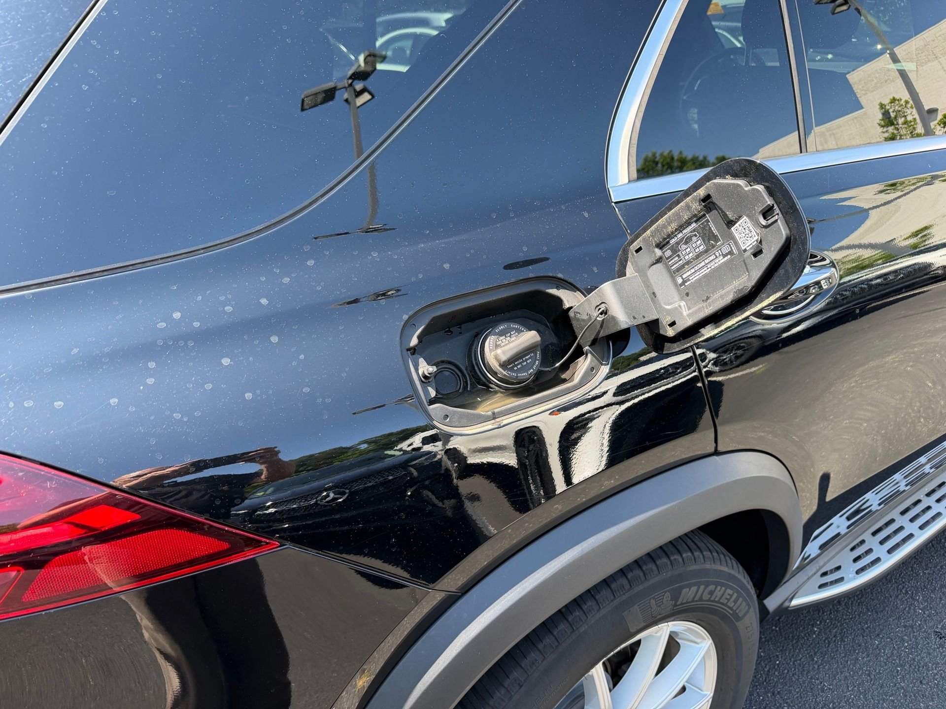 Certified Used 2024 Black Mercedes-Benz GLE 350 image 30
