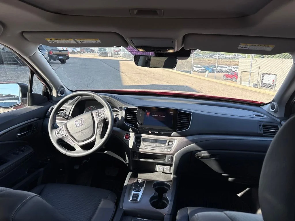 Used 2023 Red Honda RTL image 10