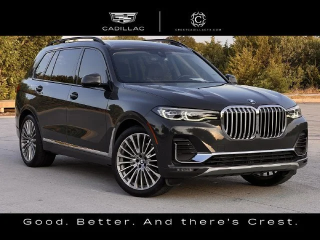 Used 2022 Gray BMW xDrive40i image 1