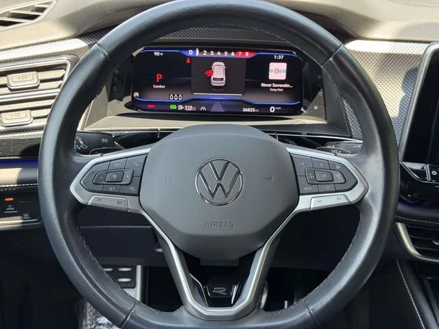 Used 2024 Gray Volkswagen 2.0T SEL R-Line image 18