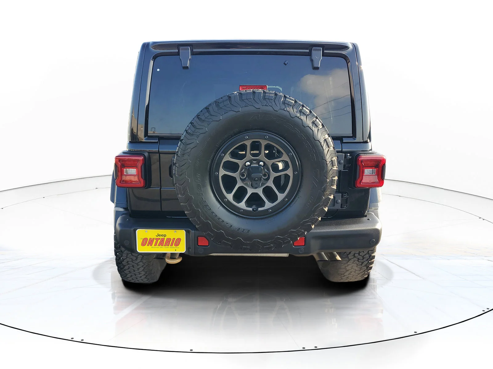 Used 2023 Black Jeep Rubicon 392 image 4
