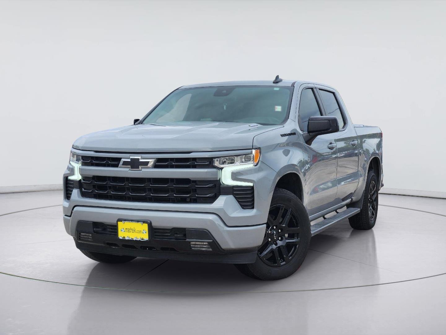 2024 Chevrolet Silverado 1500 photo 1 of 33