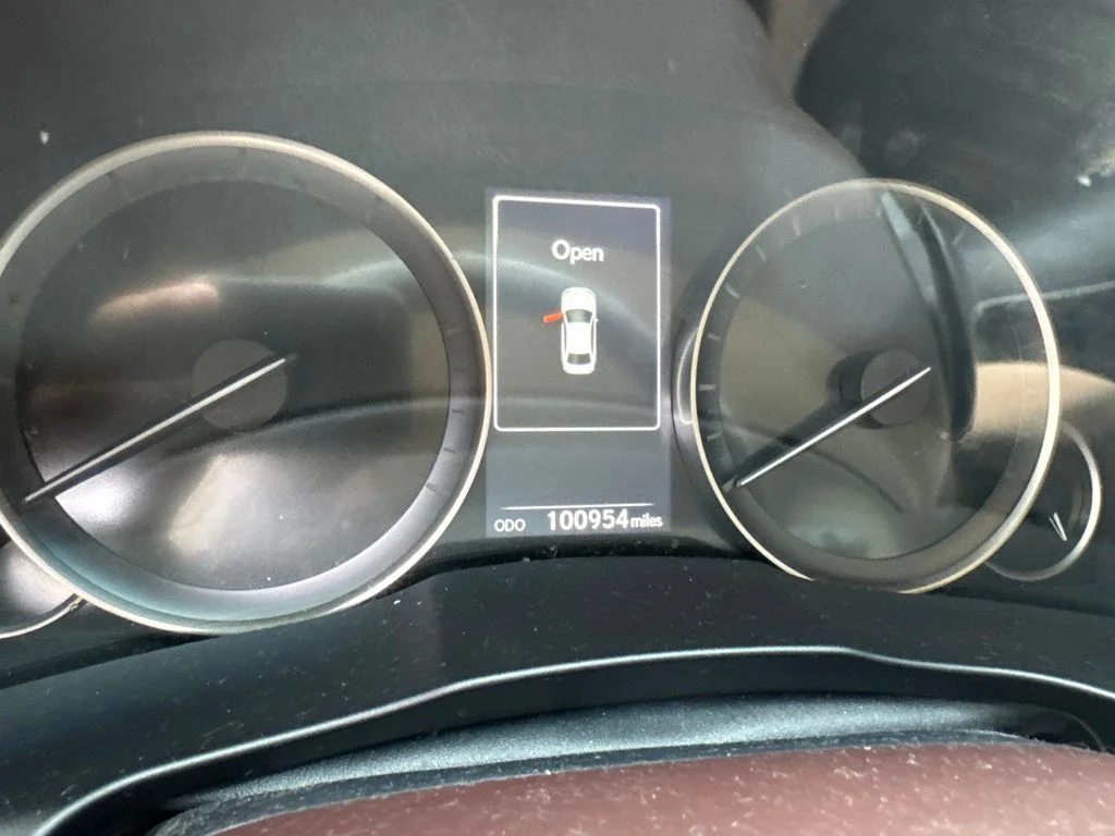 Used 2017 Beige Lexus 350 image 6