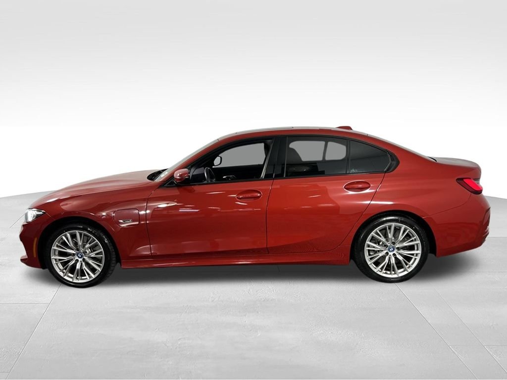 Used 2023 Melbourne Red Metallic BMW 330e iPerformance image 10