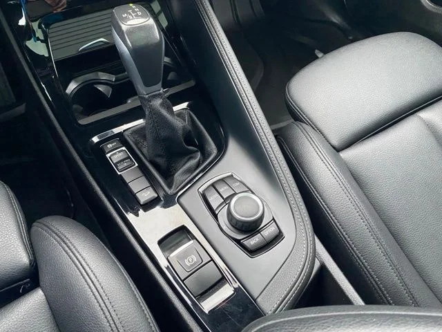 Used 2018 Jet Black BMW xDrive28i image 37