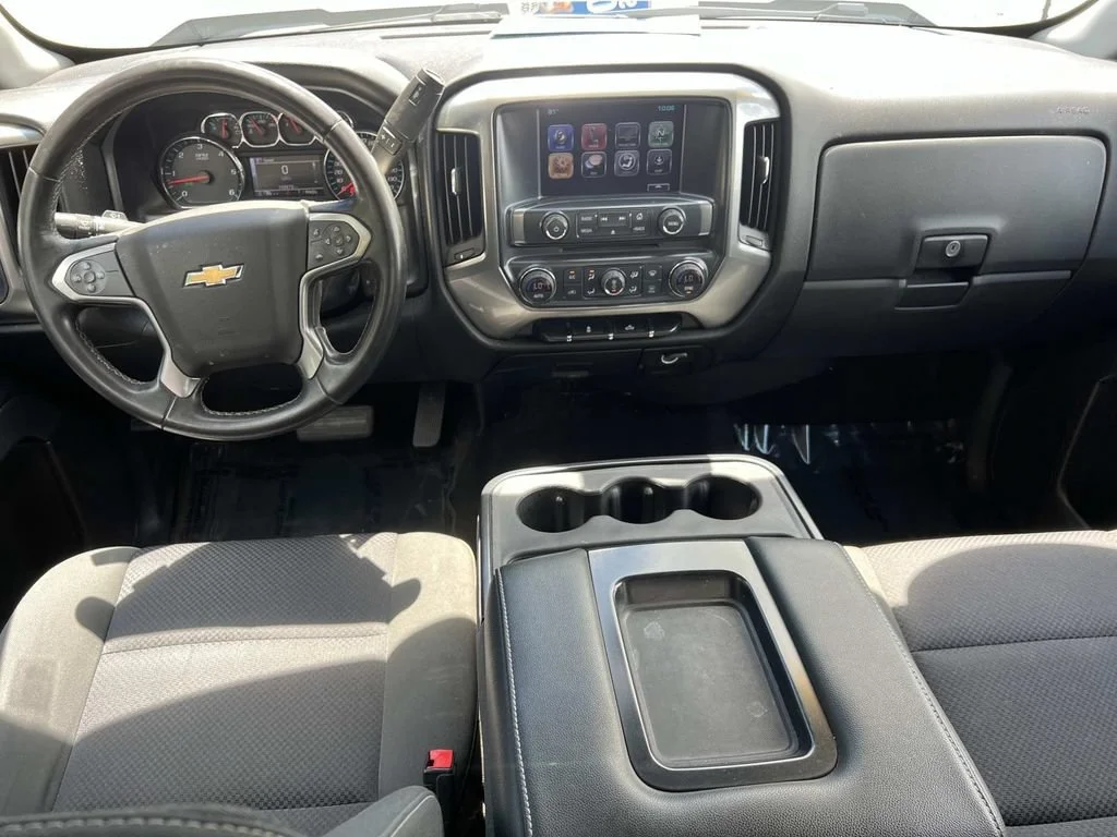 Used 2017 SILVER ICE METALLIC Chevrolet LT image 12