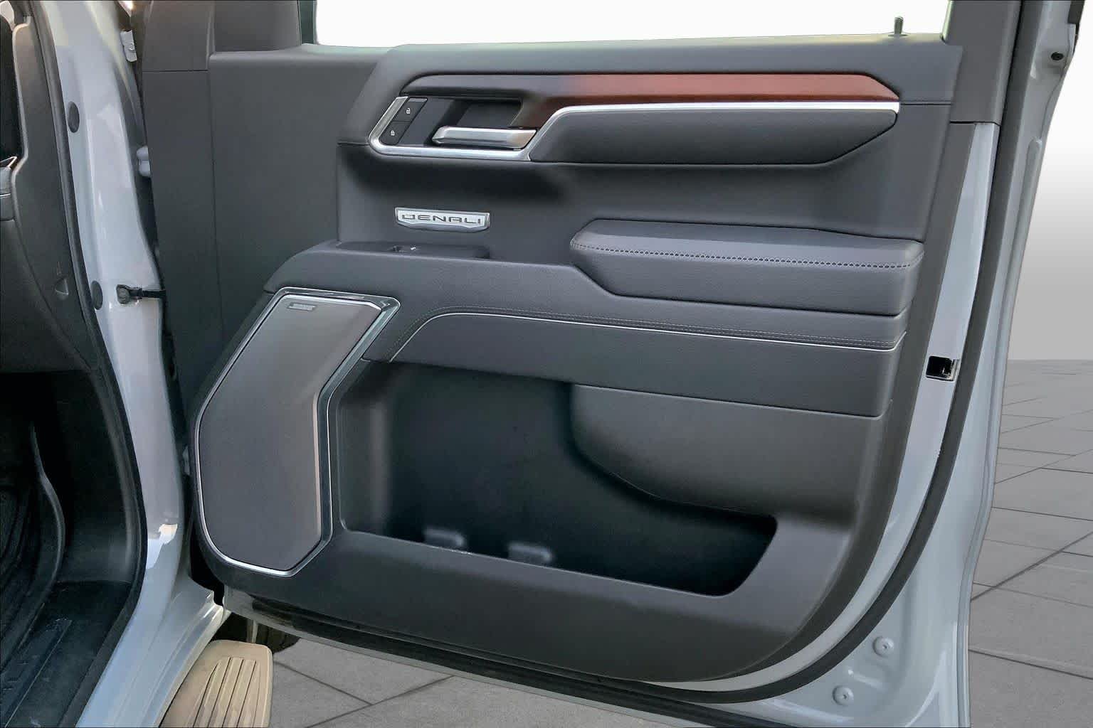 Used 2025 Thunderstorm Gray GMC Denali image 20