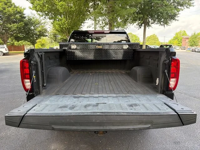 Used 2021 ONYX BLACK GMC Elevation image 18