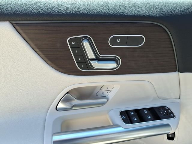 New 2026 Gray Mercedes-Benz GLA 250 image 13