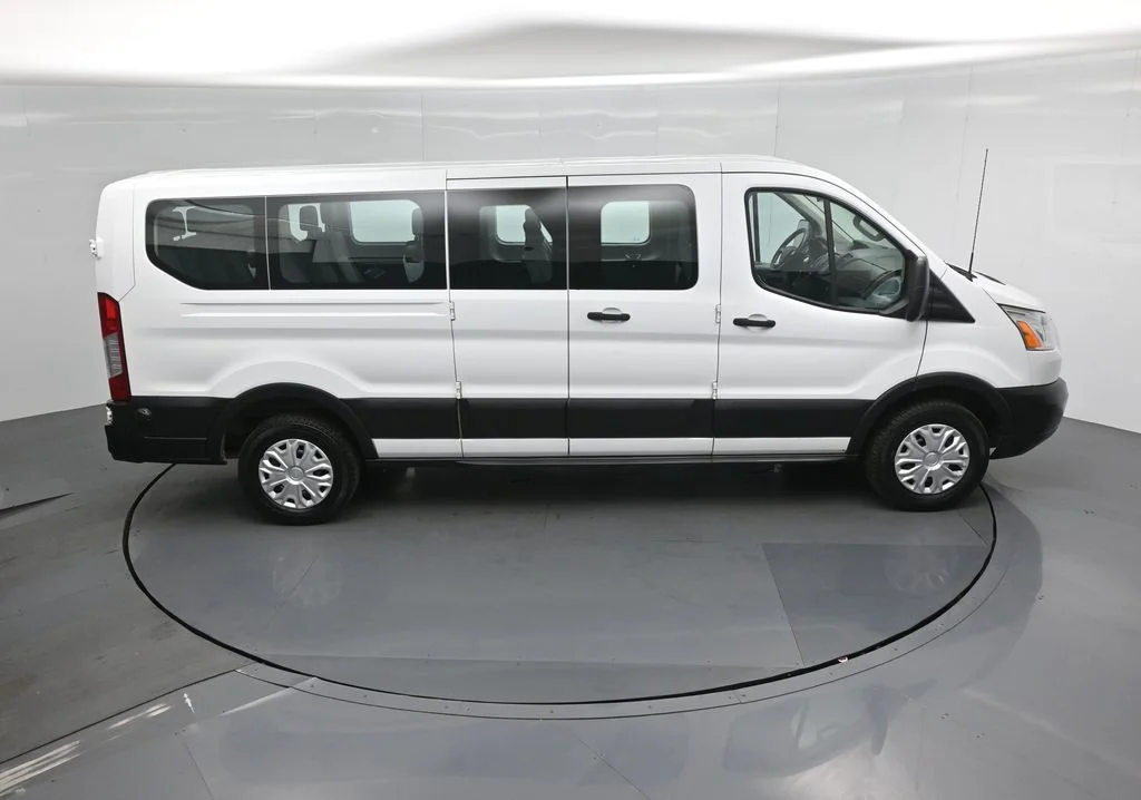 Used 2019 White Ford XLT image 40