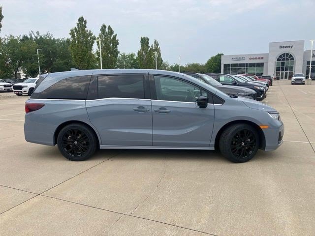 Certified Used 2025 Modern Steel Metallic Honda Sport-L image 4