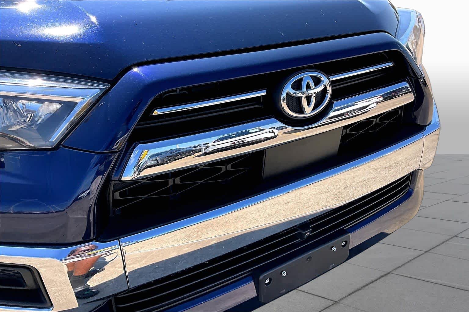 Used 2024 Nautical Blue Metallic Toyota Limited image 30