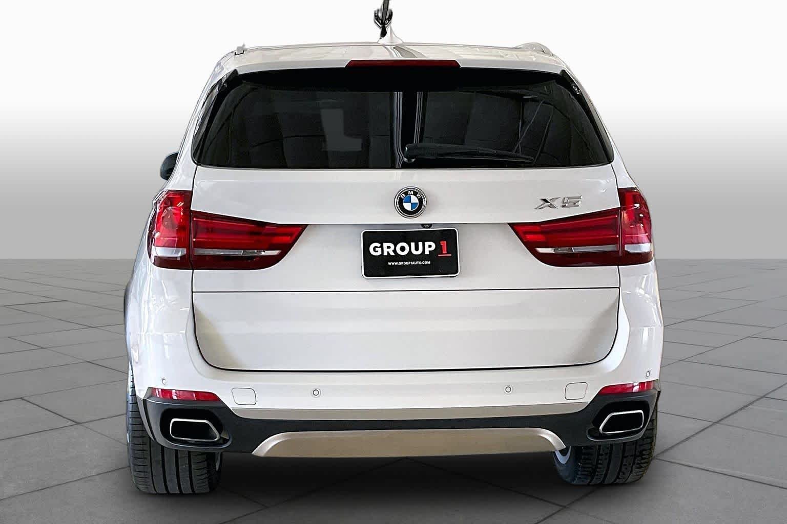 Used 2018 Alpine White BMW xDrive35i image 4
