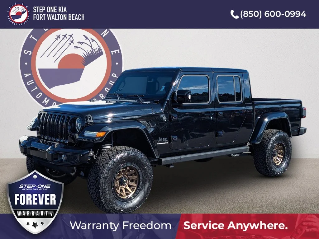Used 2023 Black Jeep Overland image 1