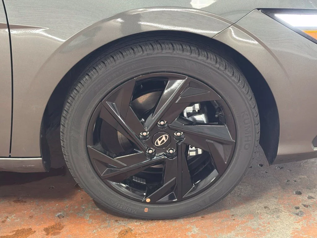 New 2026 Amazon Gray Hyundai SEL Sport Plus image 9