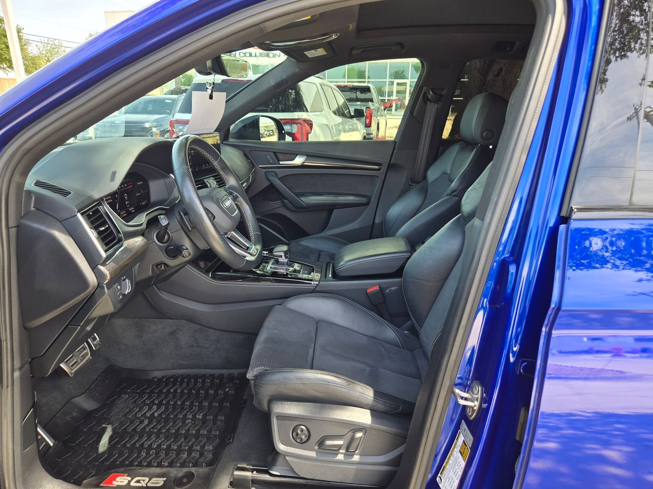 2022 Audi SQ5 Premium Plus - Photo 9