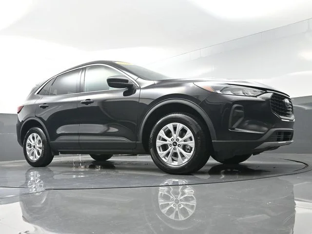 Used 2024 Black Ford Active image 30