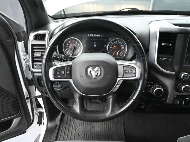 Used 2022 White Ram Big Horn/Lone Star image 20