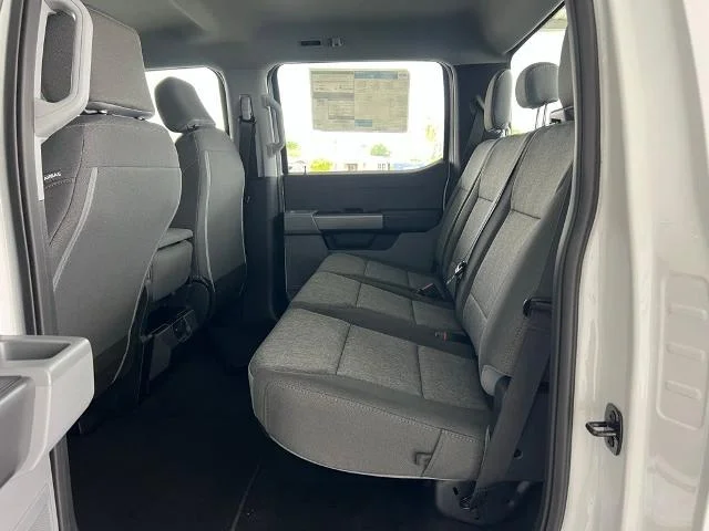 New 2026 Oxford White Ford F-250® XL image 46