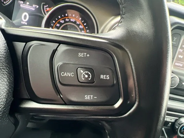 Used 2020  Jeep Unlimited Sport S image 15