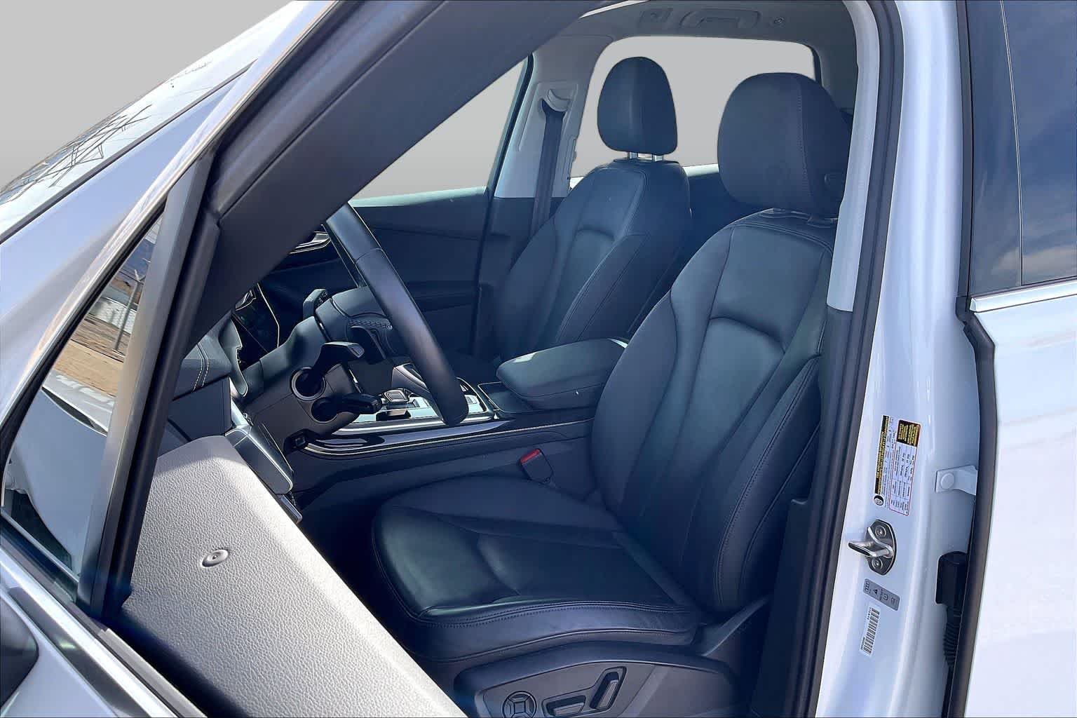 Used 2023 Carrara White Audi Premium Plus image 17