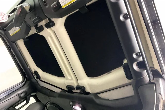 Used 2018 Black Jeep Unlimited Rubicon image 4