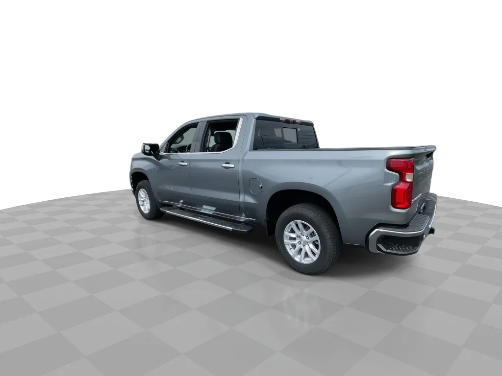 Used 2020 Satin Steel Metallic Chevrolet LTZ image 7