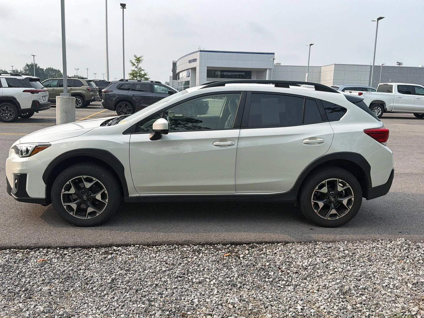 Used 2020 Crystal White Pearl Subaru Premium image 7