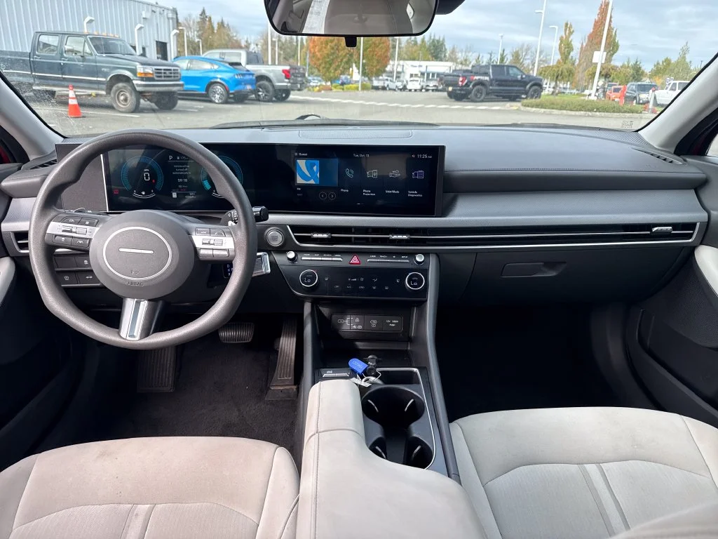 Certified Used 2025 Red Hyundai SEL image 6