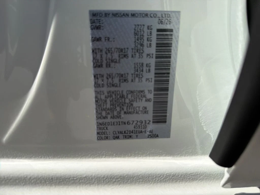 New 2026 Glacier White Nissan Crew Cab PRO-X® image 32