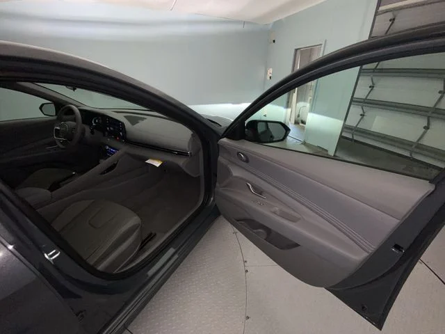 Used 2026 Gray Hyundai SEL Sport image 23