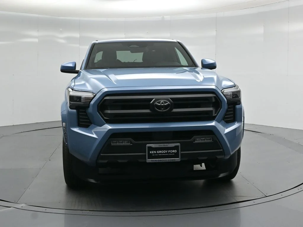 Used 2026 Blue Toyota SR5 image 20