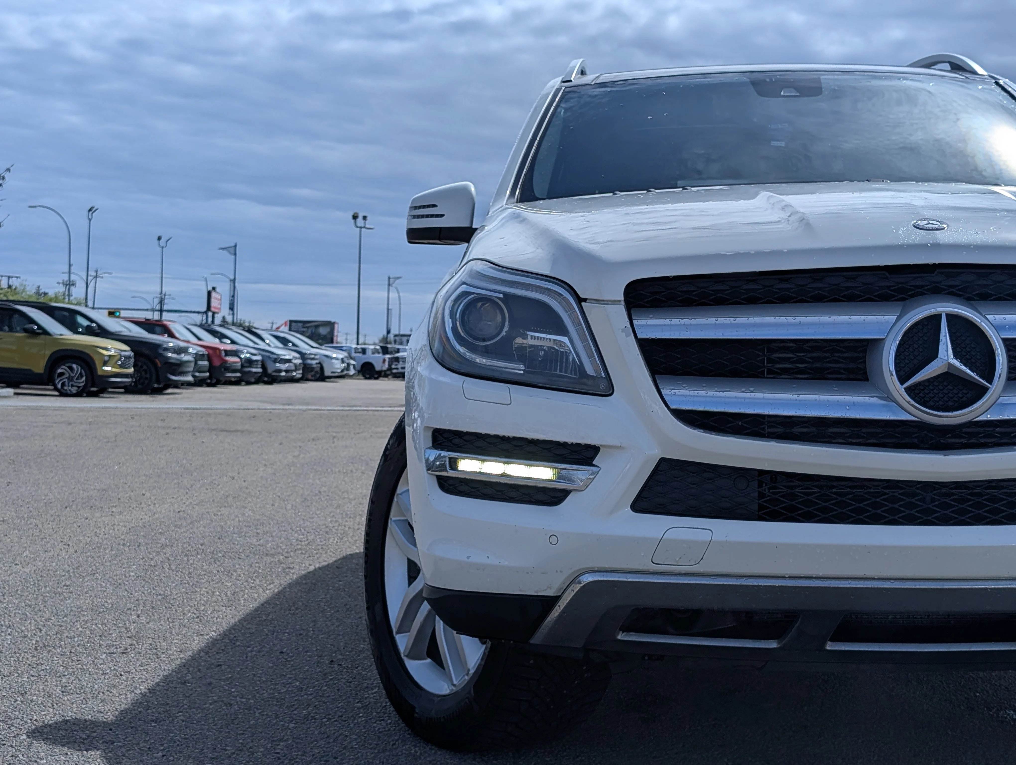 Used 2013 White Mercedes-Benz GL 350 BlueTEC image 11