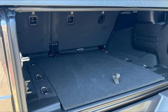 2025 Jeep Wrangler 4-Door Rubicon - Photo 22