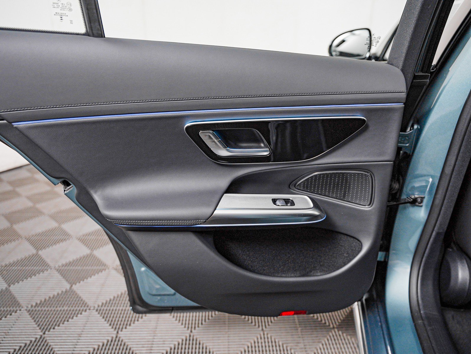 New 2026 Verde Silver Metallic Mercedes-Benz E 350 image 23