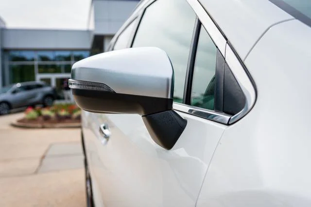 Used 2020 Crystal White Pearl Subaru Touring image 21