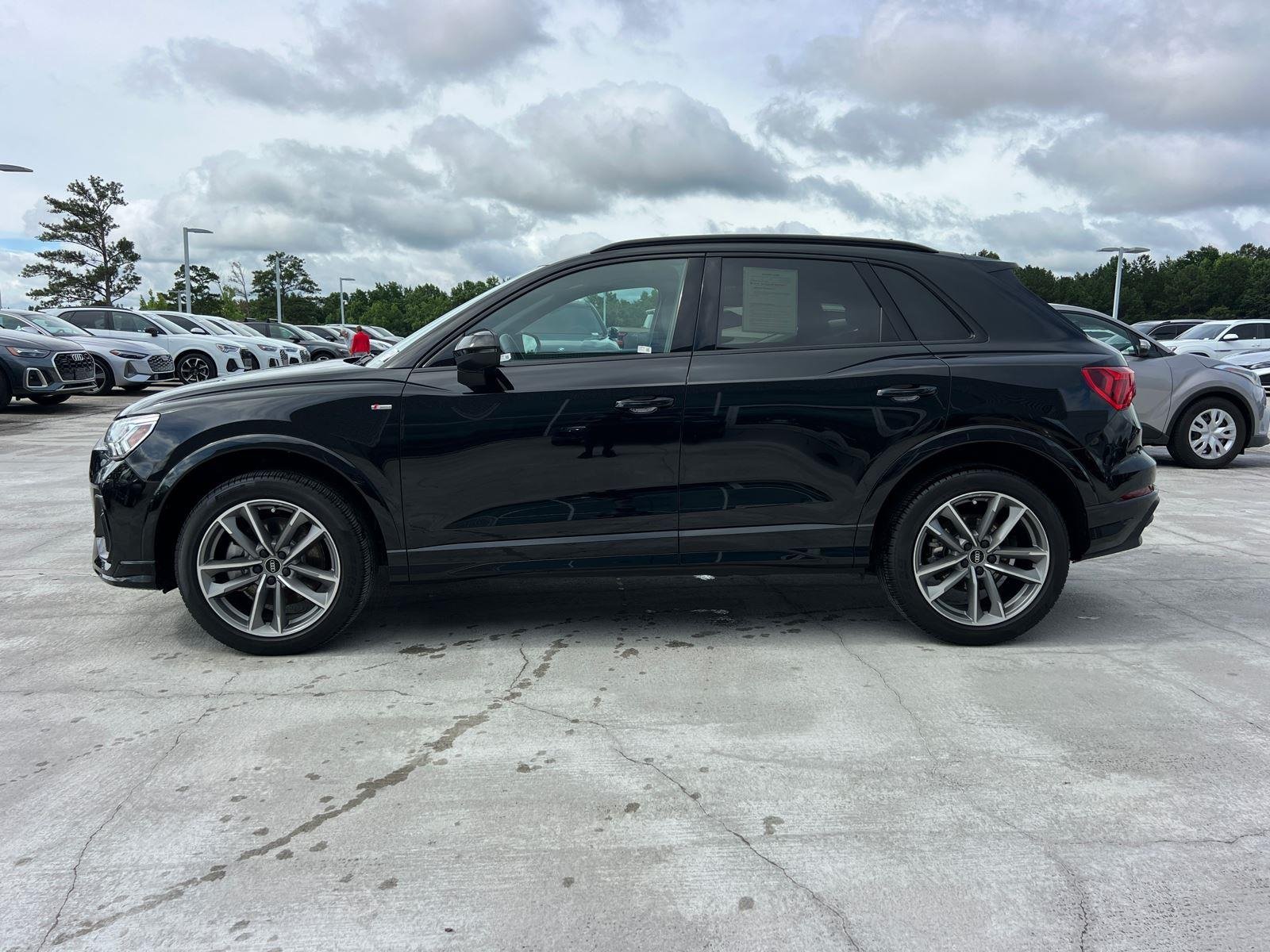 Used 2025 Mythos Black Metallic Audi S line Premium image 8