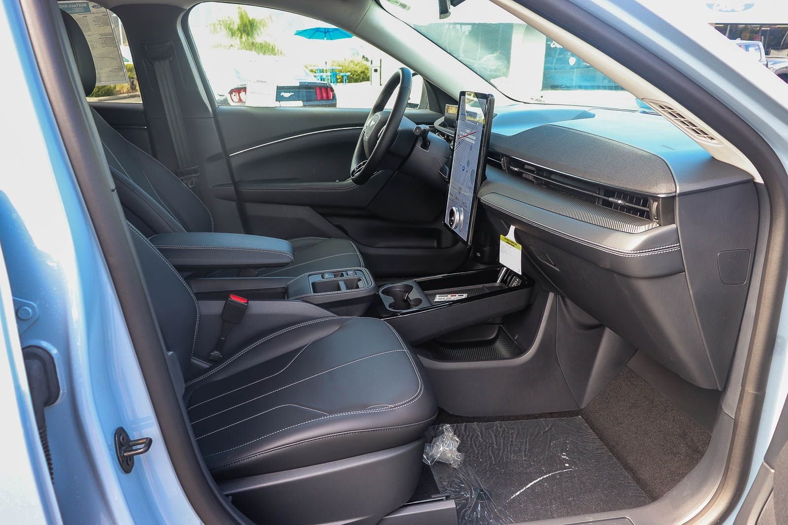 New 2026 Glacier Gray Metallic Tri-coat Ford Select image 15